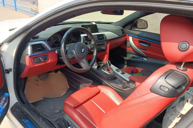 Used BMW 4 Series 2017 425i M Sport Package Center Console