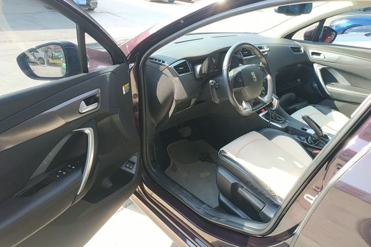 Used DS 5LS 2015 1.6T Comfort Edition THP160 Driver Seat