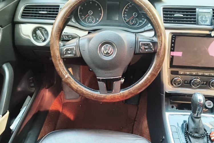 Used Volkswagen Passat 2013 1.8TSI DSG Prestige Edition Steering Wheel