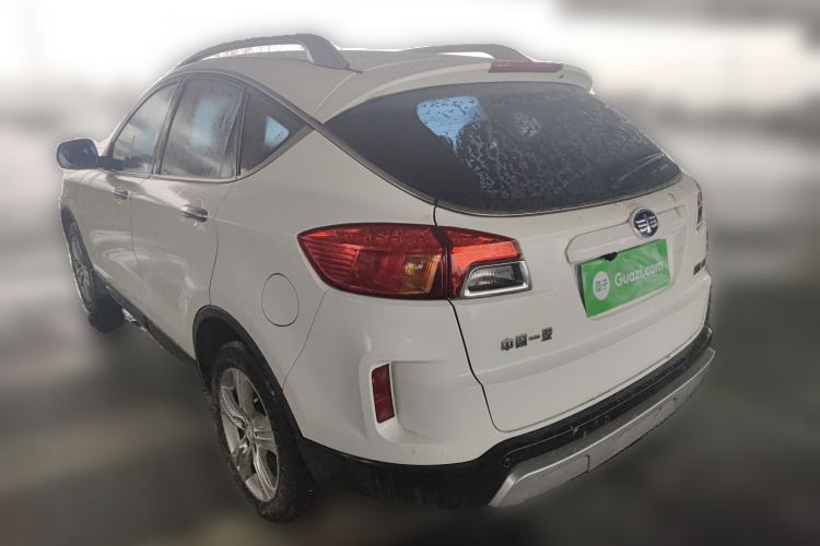 Used Bestune X80 2015 2.0L automatic comfort version