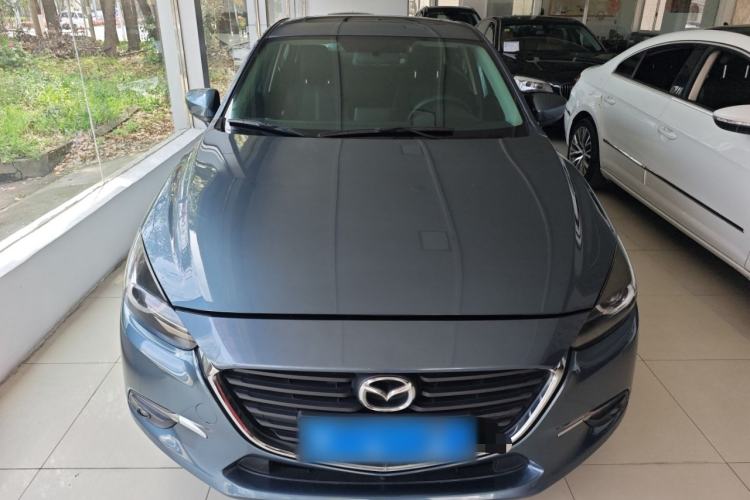 Used Mazda 3 Axela 2017 Sedan 1.5L Automatic Luxury Model Emission Standard China V Front