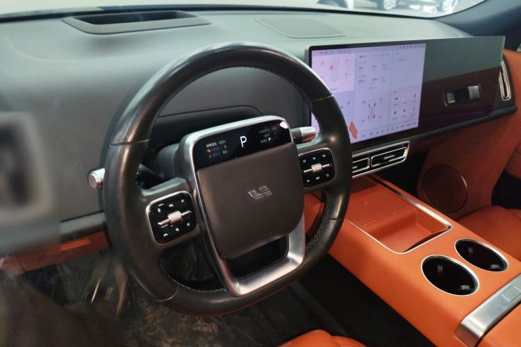 Used Li Auto L8 2023 Pro Model
