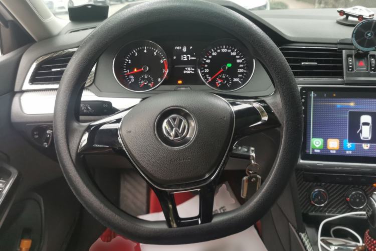 Used Volkswagen Lamando 2017 230TSI DSG Fashion Edition