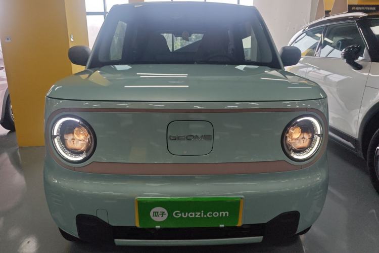 Used Geely Galaxy Panda 2023 Panda Mini 200km Endurance Bear Front
