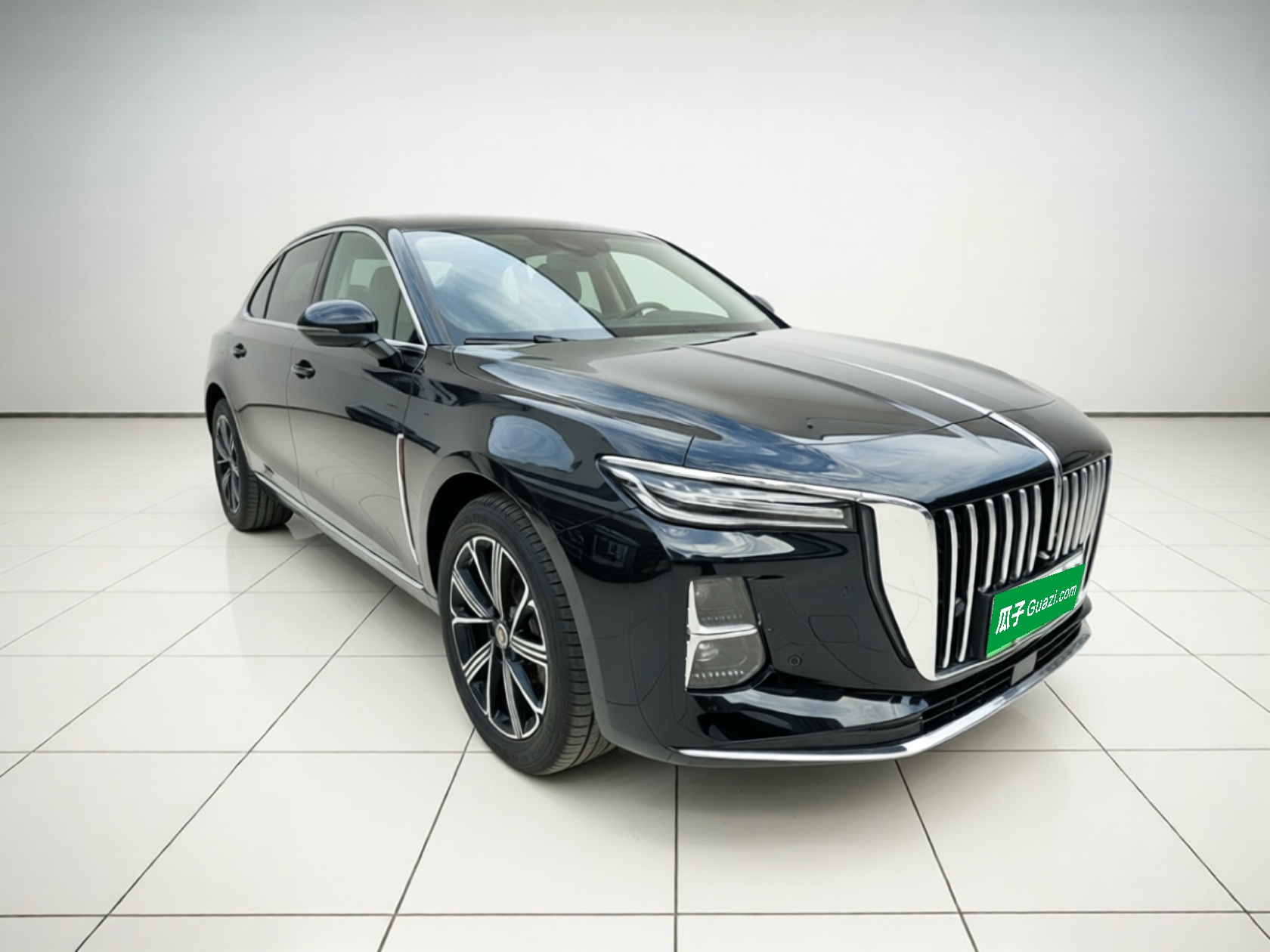 Hongqi H5 PHEV 2025 130 Super Hybrid Version — снимка 3