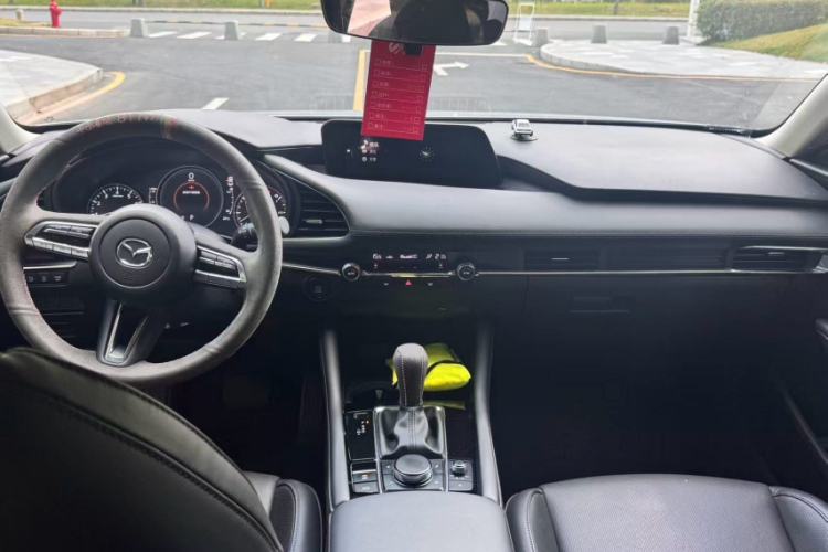 Used Mazda 3 Axela 2021 2.0L Automatic Zhiya Edition
