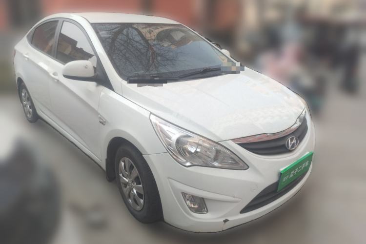 Used Hyundai Verna (older generation) 2010 Sedan 1.4L Manual Comfort GS
