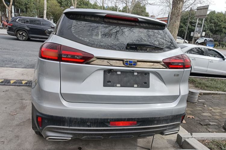 Used Geely Auto Emgrand X7 Sport 2020 1.8TD DCT Two-Wheel Drive Smart Connect 4G-Enabled Version