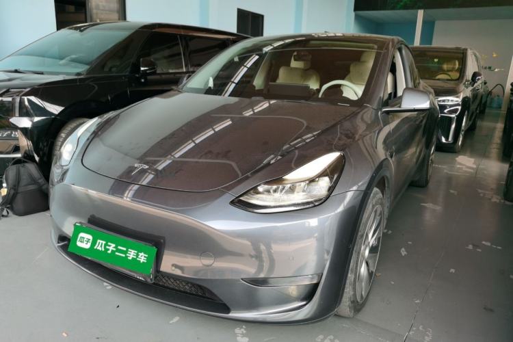 Used Tesla Model Y 2021 Long-Range All-Wheel-Drive Version