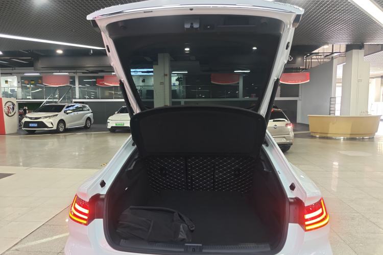 Used Volkswagen FAW-Volkswagen CC 2020 330TSI Huayan Edition China VI Standard
