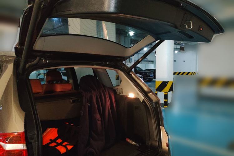 Used BMW X3 2012 xDrive28i Leading Model Trunk