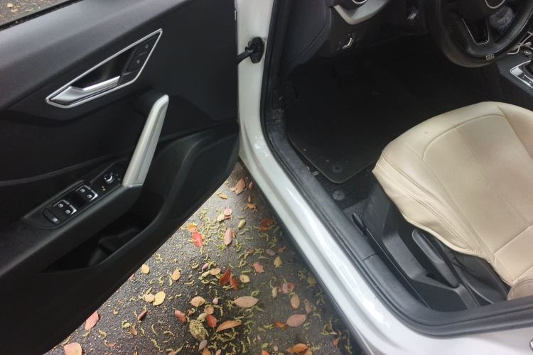 Used Audi Q2L 2020 35 TFSI Ambition Dynamic Edition Driver Seat