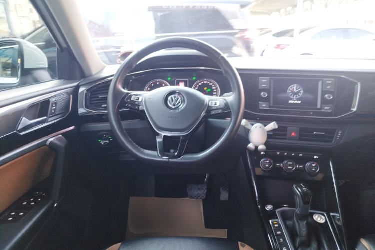 Used Volkswagen Tayron 2019 330TSI Two-Wheel-Drive Luxury Version China V Emission Standard Steering Wheel