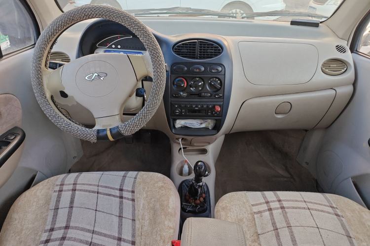 Used Chery QQ3 2012 Stylish Edition 1.0L Manual Start-Up Model
