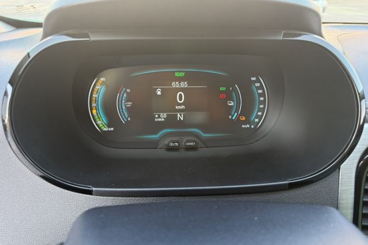 Used Chery Little Ant 2022 Sweet Pink Edition Low-Sugar Version Lithium Iron Phosphate 29.2 kWh 30 kW 301 km