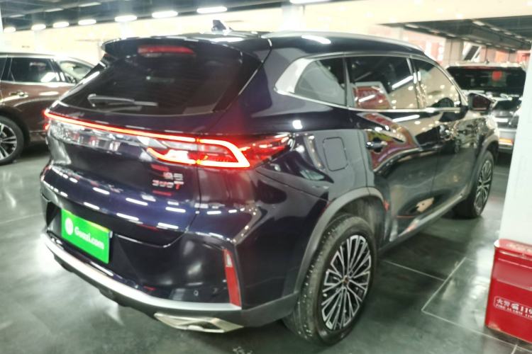 Used EXEED Lingyun 2025 300T Two-Wheel Drive Starry Edition