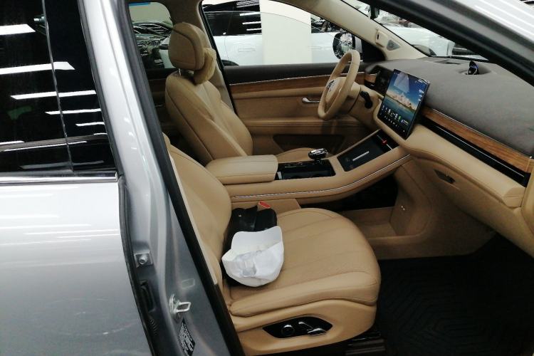 Used Hima AITO M7 2024 1.5T Intelligent Drive 4WD Ultra Version 5 Seats
