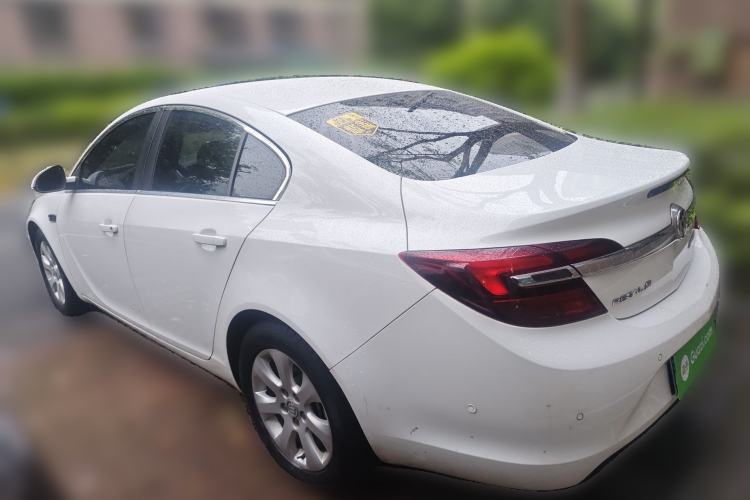 Used Buick Regal 2015 1.6T Leading Technology Model Rear Left 45 Deg