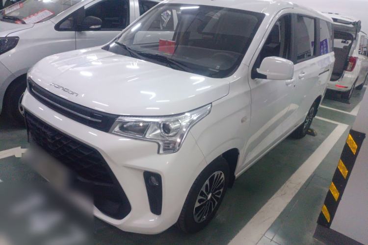 Used Dongfeng Fengon 380 2022 1.5L Comfort-Class Passenger Vehicle (Steel Spring) with 7 Seats