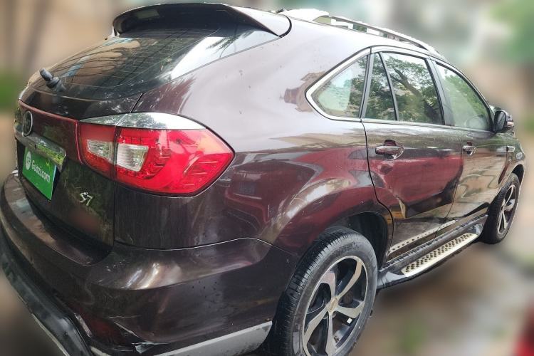 Used BYD S7 2016 2.0T Automatic Prestige Edition Rear Right 45 Deg