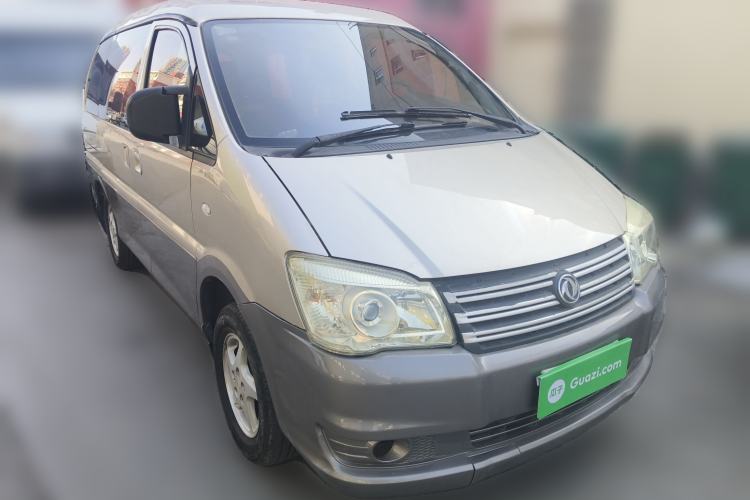 Used FORTHING Lingzhi 2015 M3 1.6L 7-Seater Standard Model Front Right 45 Deg