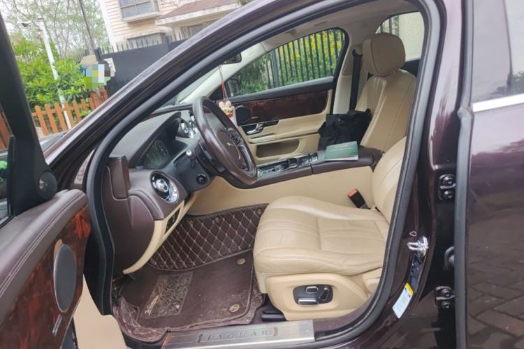 Used Jaguar XJ 2013 XJL 3.0 SC Panoramic Business Edition