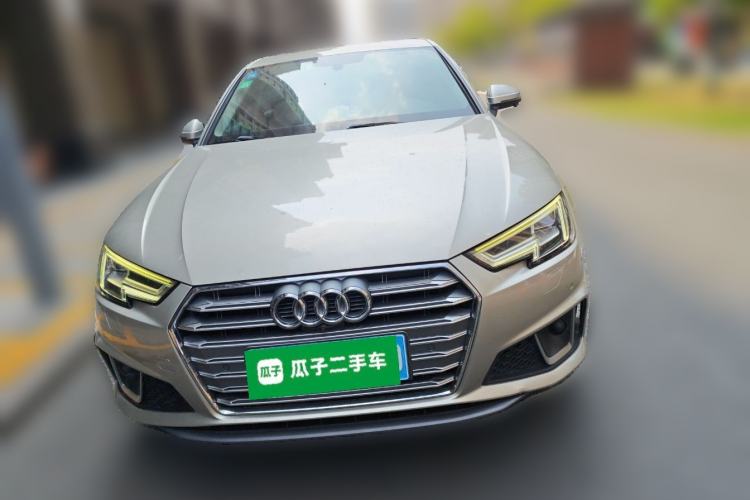 Used Audi A4L 2019 40 TFSI Fashion Version China V
