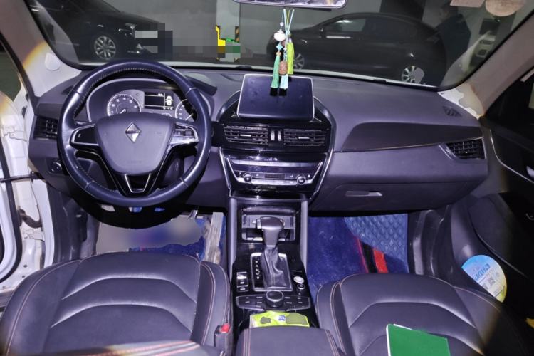 Used BORGWARD BX5 2017 20TGDI Automatic Two-Wheel Drive Pioneer Edition
