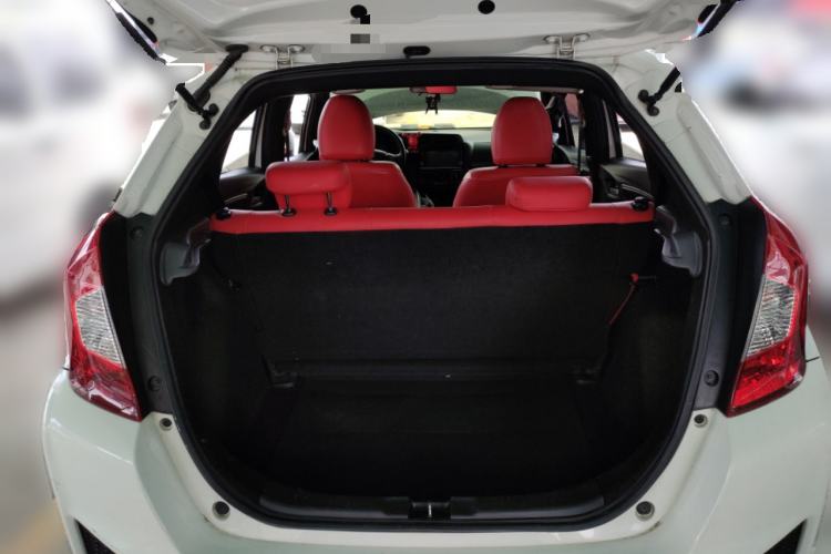 Used Honda Fit 2014 1.5L LX CVT Comfort Model Trunk