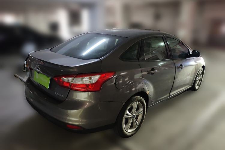 Used Ford Focus 2012 Sedan 1.6L Manual Fashion Edition Rear Right 45 Deg