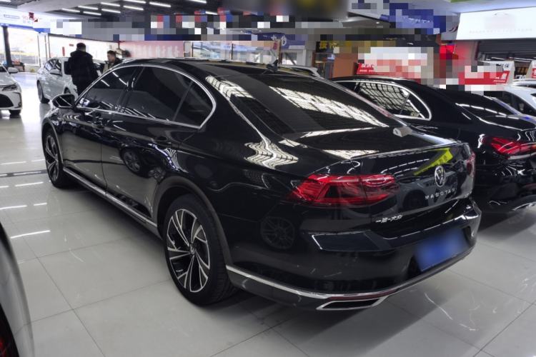 Used Volkswagen Magotan 2020 330TSI DSG Luxury Edition Rear Left 45 Deg