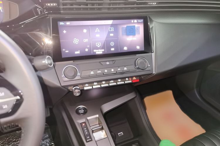 Used Peugeot 408X 2023 Gravity Edition
