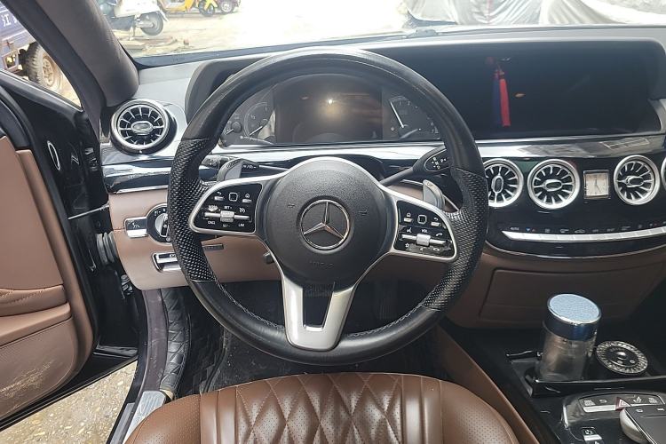 Used Mercedes-Benz S-Class 2011 S 350 L CGI Steering Wheel