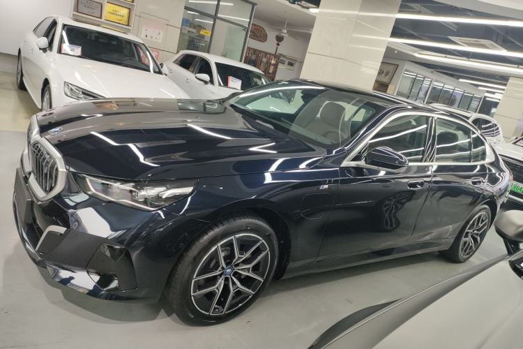 Used BMW i5 2025 eDrive 35L M Sport Package