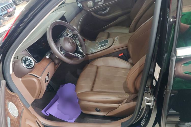 Used Mercedes-Benz E-Class 2022 E 260 L
