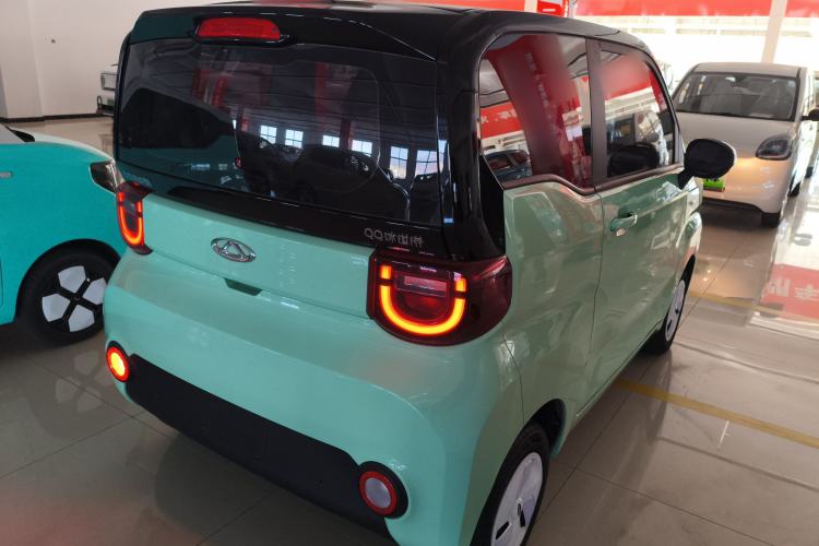 Used Chery QQ Ice Cream 2022 170km Sundae Phosphate Lithium-Ion