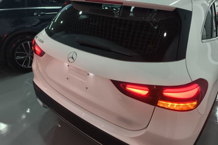 Used Mercedes-Benz GLA 2024 GLA 220
