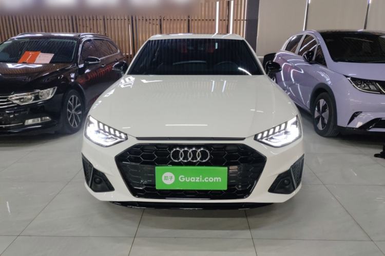 Used Audi A4L 2022 40 TFSI Luxury Dynamic Model