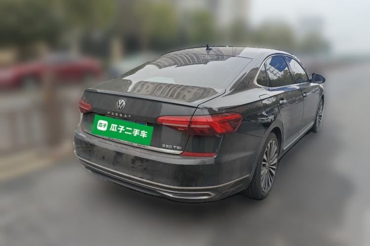 Used Volkswagen Passat 2020 Revised Version 330TSI Luxury Edition China VI Standard
