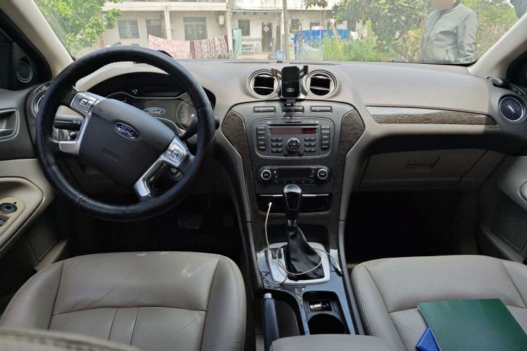 Used Ford Mondeo 2011 2.0L GTDi 200 Fashion Edition