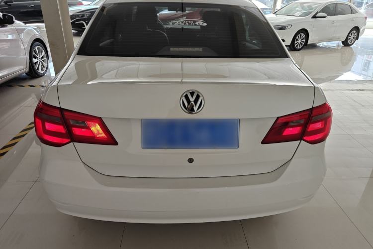 Used Volkswagen Jetta 2015 Zhuihui Edition 1.4L Manual Fashion Model Rear