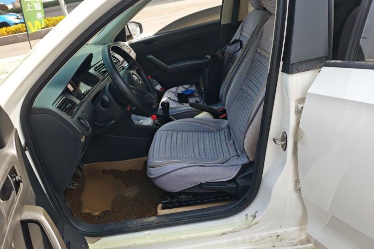 Used Volkswagen Santana 2016 1.4L Manual Fashion Edition
