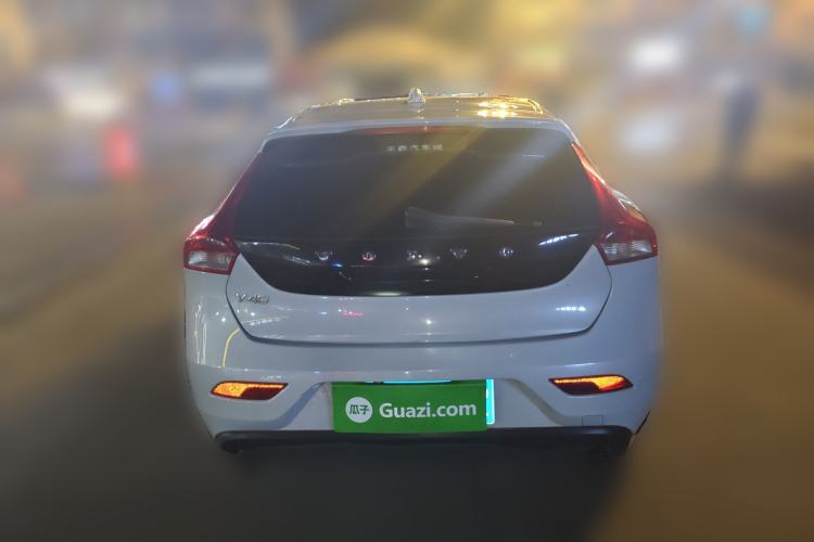 Used Volvo V40 2015 1.6T Zhiyi Edition