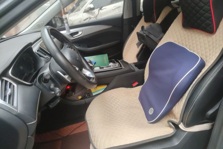 Used Roewe i6 MAX 2020 300TGI Automatic "Swell Cool Smart Drive" Edition Left Front Seat