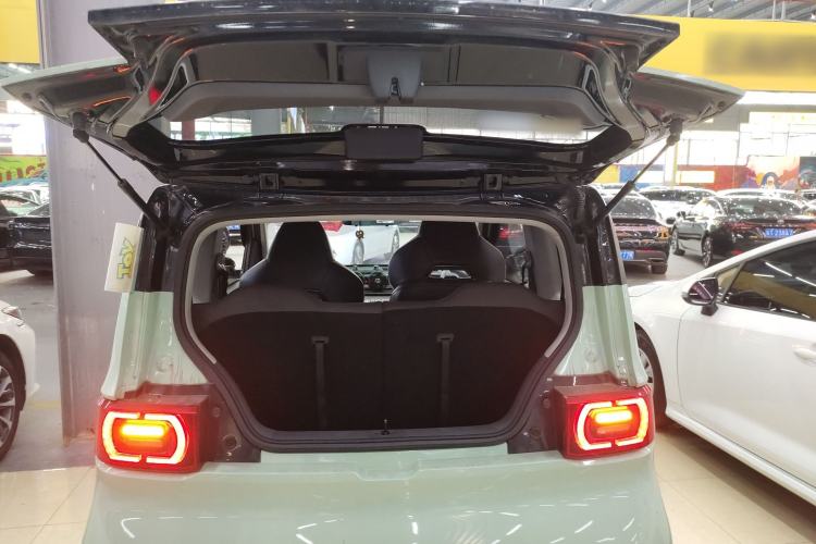 Used Wuling Hongguang MINIEV 2022 Macaron Premium Model – Lithium Iron Phosphate