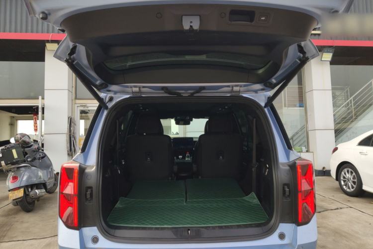 Used GAC Trumpchi GS8 2022 Double-Energy Series 2.0TM Two-Wheel Drive Prestige Edition (6 Seats)