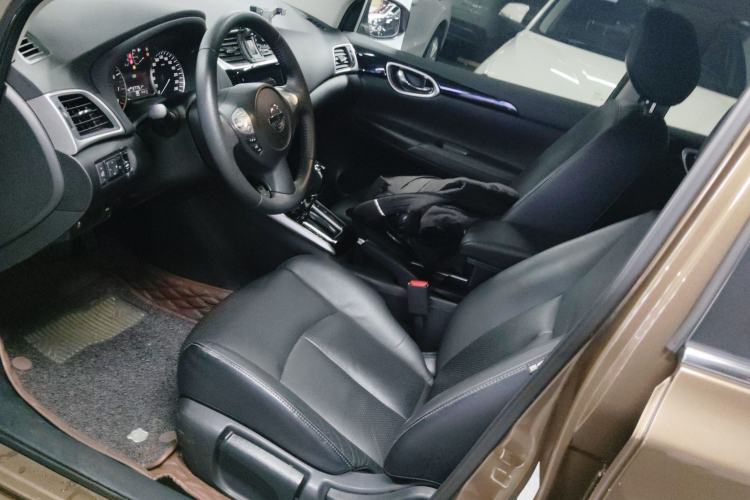 Used Nissan Sylphy 2019 1.6XV CVT Smart Connect Luxury Edition China VI Standard Left Front Seat