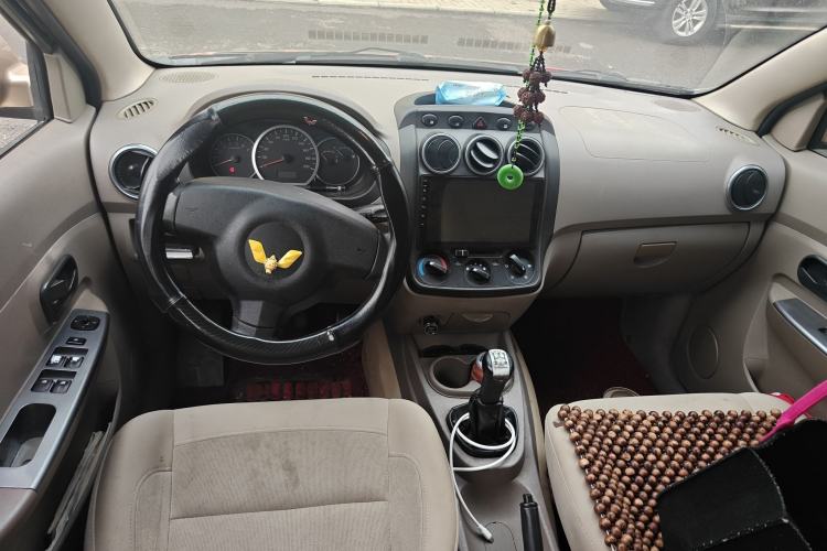 Used Wuling Hongguang 2010 1.4L Standard Version

