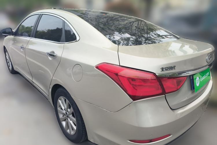 Used Hyundai Mistra 2014 1.8L Automatic Smart GLS Rear Left 45 Deg