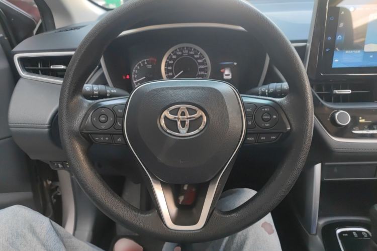 Used Toyota FRONTLANDER 2022 2.0L CVT Luxury PLUS Edition